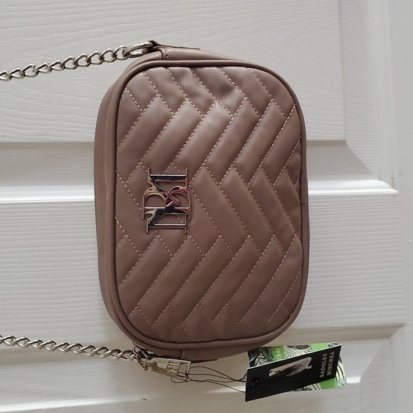 NWT Badgley Mischka Camera bag with slip pocket in Taupe Vegan Leather - Picture 1 of 16